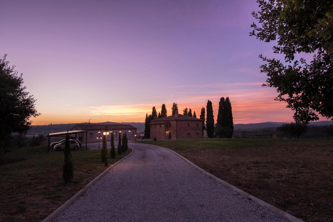 Podere Abbazia B&B Sinalunga Eksteriør billede